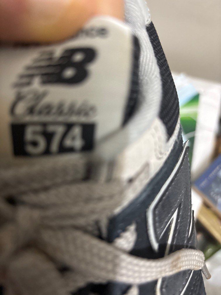 New Balance Men’s Classic Model 574 (Category: Sneakers) located in Taguig. Submitted by multiverse2 (Listing ID 1373445087, Image 1). Description: New Balance Classic Model 574 Shoes have to be cleaned as they have been in storage But minimally used.