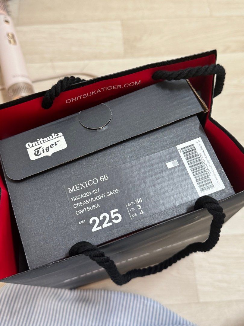 Onitsuka Tiger Mexico 66 (Cream / Light Sage) (Category: Sneakers) located in Quezon City. Submitted by rika.rchive (Listing ID 1373522536, Image 2). Description: — brand new — rfs: i bought the wrong color for my cousin kaso i lost the receipt na kaya i can’t return sa store 😭 i can show my proof of payment via CC tho for authenticity hehe — retails 9.8k sa ph, bought this in korea 🥹🥺.