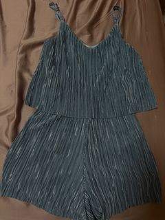 (Category: ) located in . Submitted by cheapcheap (Listing ID 1373544338, Image 1). Description: .