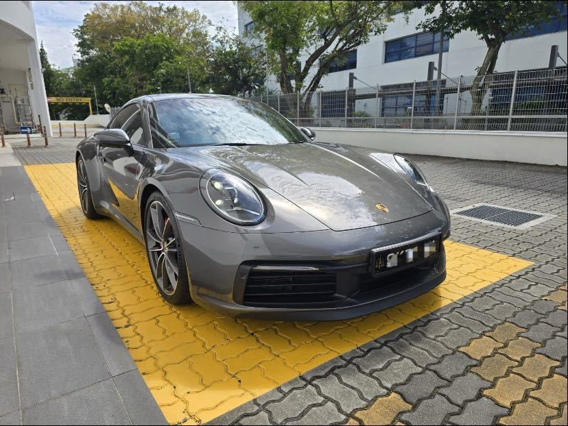 PORSCHE 911 CARRERA S AUTO (Category: Used Cars) located in Singapore. Submitted by europerformance (Listing ID 1373533489, Image 1). Description: Call Kenny 91762288 to view now! Low mileage. Car in pristine condition! Regularly serviced, all wear & tear done up. Always parked under shelter! Trade in welcomed! Flexible loan available to suit your needs. Don't commit to others before viewing this beauty! Features: 3.0L Twin-Turbo Flat 6 Engine. 8