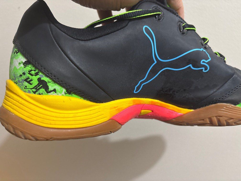 Puma Walking Shoes (Category: Sneakers) located in Taguig. Submitted by multiverse2 (Listing ID 1373444201, Image 2). Description: Puma Gum sole To be used for walking/lifestyle Discolorations and flaws shown in the pics due to storage But minimally used .