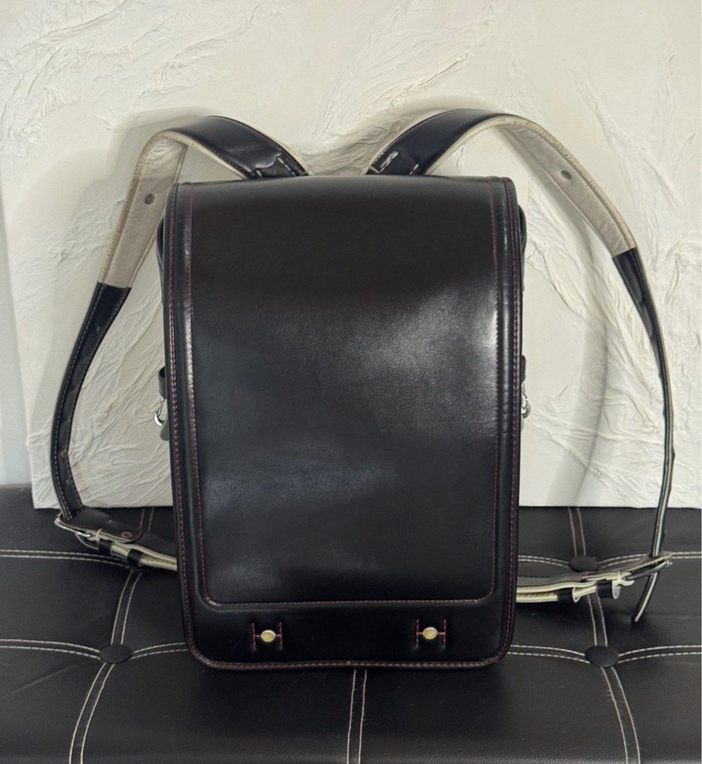 Randoseru - Japanese backpack (Category: Backpacks) located in Cavite. Submitted by ririi_shop (Listing ID 1373509604, Image 1). Description: Japanese backpack (Randoseru) black - sturdy, firm-sided backpacks made of leather - spacious *Can ship via lalamove / J&T / Grab / LBC.