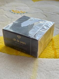 (Category: ) located in . Submitted by cosmetic_beauty_shop (Listing ID 1373416820, Image 1). Description: .