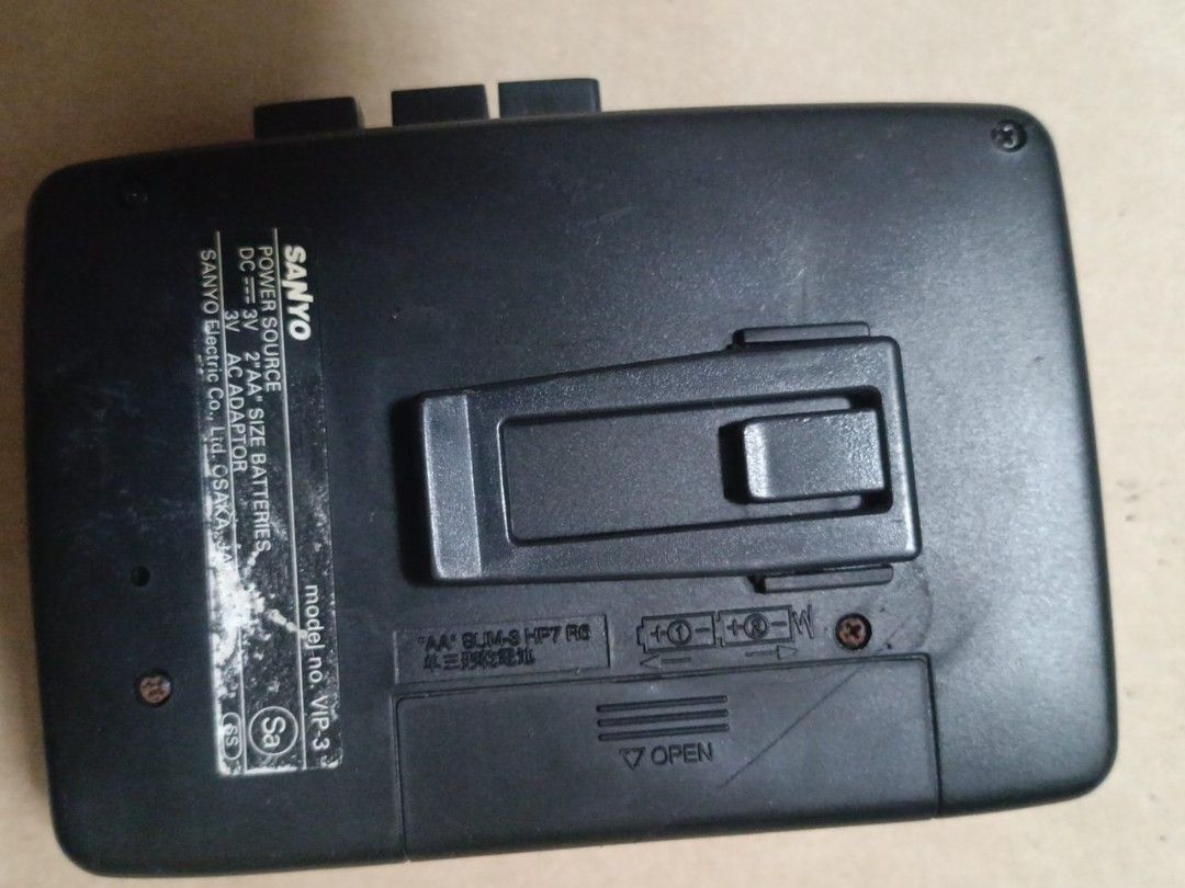Sanyo VIP 3 立体声收音机卡带播放器 古董62853059923586112