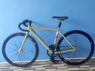 (Kategori: ) berada di . Dikirim oleh nabhaniraf69162 (ID iklan 1373534959, Gambar 1). Deskripsi: .