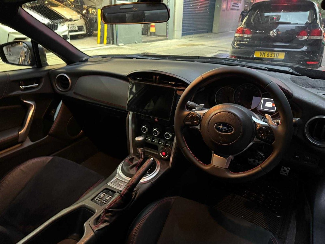 Subaru BRZ Auto62863132387713114