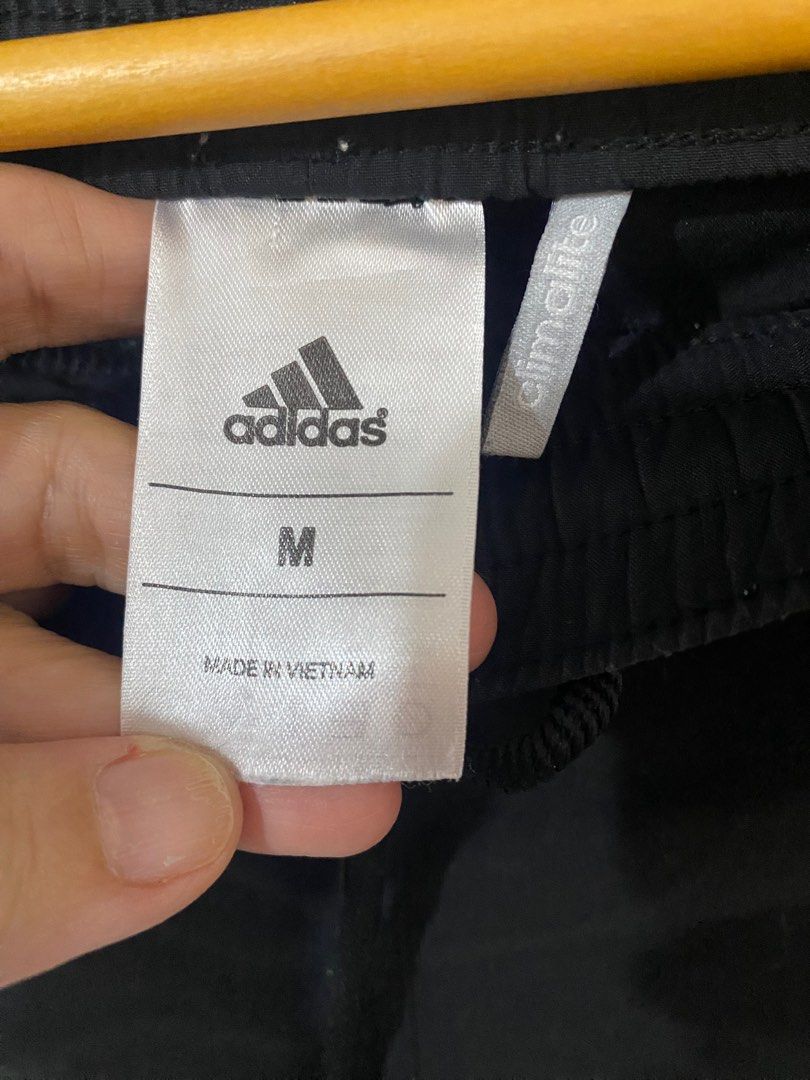 Sweat pants (Category: Other Bottoms) located in Las Pinas. Submitted by aaacollection (Listing ID 1373422251, Image 2). Description: Original Adidas Bought from Japan.