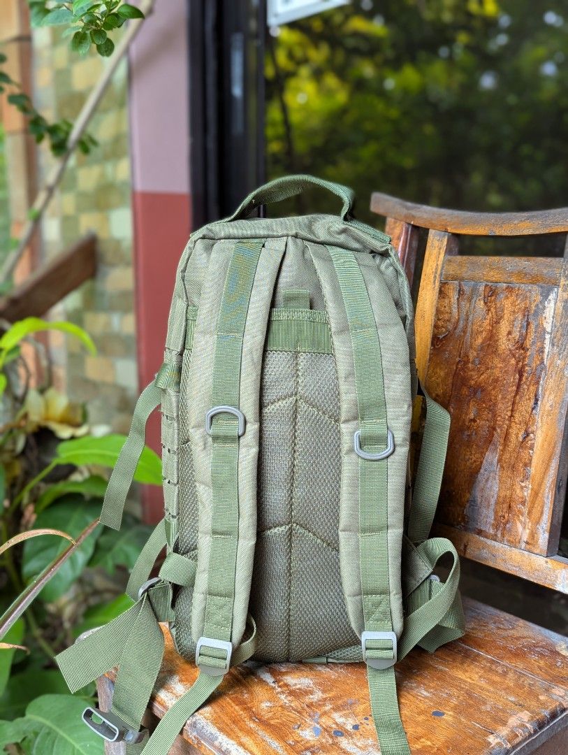 Tactical Backpack aprrox 20L (Category: Backpacks) located in Dagupan City. Submitted by bo0ms (Listing ID 1373438937, Image 2). Description: For sale Tactical Backpack aprrox 20L Slightly Used in Very Good Condition Like New, almost no Signs of Usage, No Usability Issues, no holes, no fading, no discoloration, no Friction marks, Very Clean Inside Out, Still Very Presentable. Perfect Everyday Bag. No Brand, Color olive Green. Price is 1450php+ Sf
