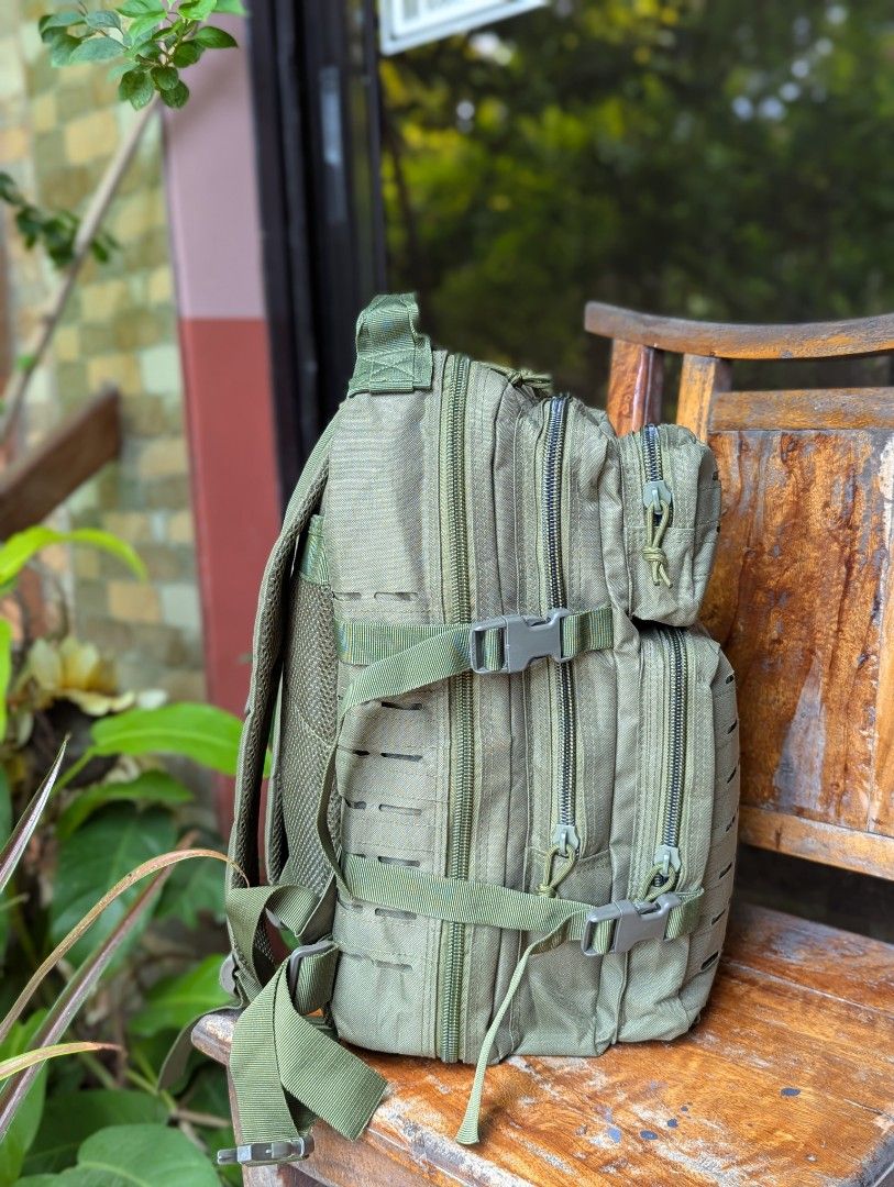 Tactical Backpack aprrox 20L (Category: Backpacks) located in Dagupan City. Submitted by bo0ms (Listing ID 1373438937, Image 3). Description: For sale Tactical Backpack aprrox 20L Slightly Used in Very Good Condition Like New, almost no Signs of Usage, No Usability Issues, no holes, no fading, no discoloration, no Friction marks, Very Clean Inside Out, Still Very Presentable. Perfect Everyday Bag. No Brand, Color olive Green. Price is 1450php+ Sf