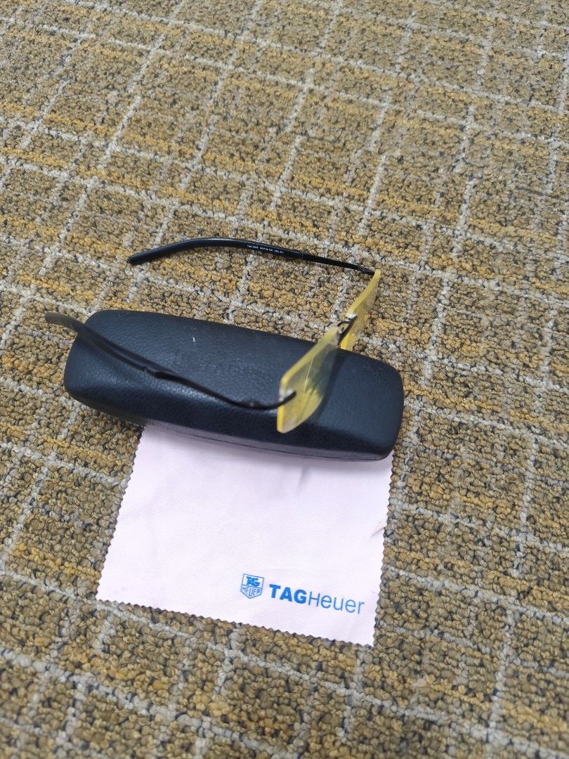 Taguer (Category: Luxury Accessories) located in Navotas City. Submitted by mistej (Listing ID 1373490261, Image 1). Description: taguer frameless authentic guaranteed complete.