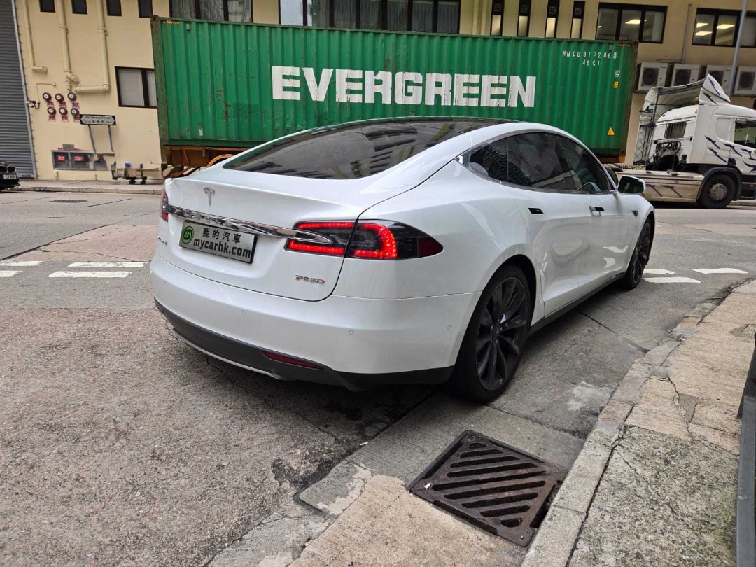 Tesla MODEL S P85D Manual498285135592181765