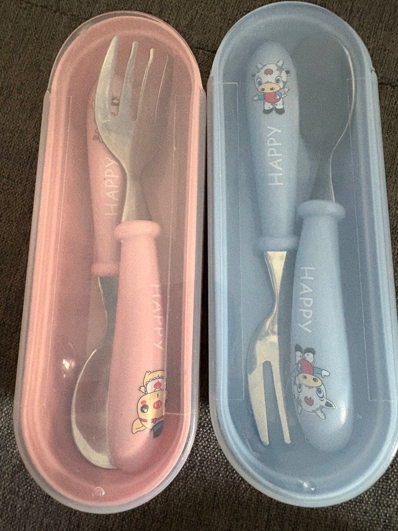 Toddler cutlery (Category: Weaning & Toddler Feeding) located in Singapore. Submitted by snoopys (Listing ID 1373456899, Image 1). Description: Washed but never used. Got it as gifts. Sell 2 sets together. Price is for 2 sets .