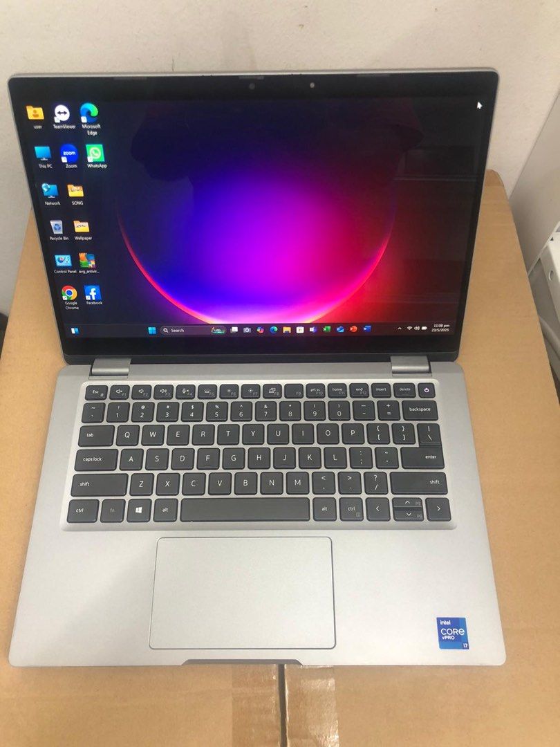 TOUCHSCREEN Dell Latitude 5320 laptop computer with Intel i7, 11th gen processor, 16 GB RAM, 512 GB SSD, Windows 11 Pro, MS OFFICE PRO 2021 (Category: Laptops & Notebooks) located in Singapore. Submitted by sglaptops (Listing ID 1373516570, Image 1). Description: TOUCHSCREEN Dell Latitude 5320 laptop computer with Intel i7, 11th gen processor, 16 GB RAM, 512 GB SSD, Windows 11 Pro, MS OFFICE PRO 2021 Dell 13.3” Latitude 5320 I7 11th Generation TO
