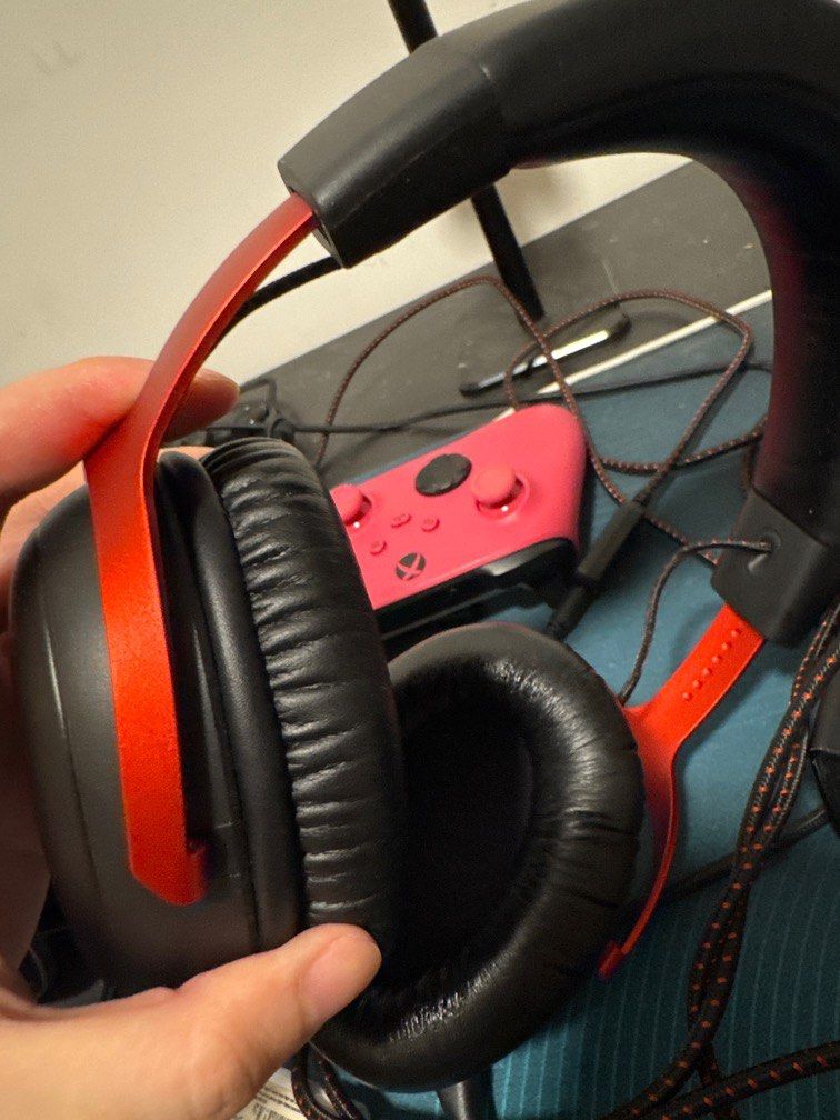 Used HyperX Cloud III Gaming FPS pro headset62863061893633112