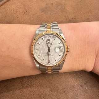 (Category: ) located in . Submitted by irwin.wong (Listing ID 1373546516, Image 1). Description: .
