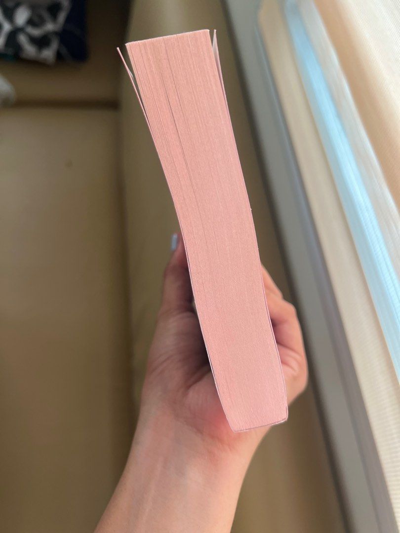 You’ve reached Sam sprayed edges US (Category: Storybooks) located in Naic. Submitted by stabarding (Listing ID 1369916791, Image 3). Description: Never read. Bought from Amazon US.