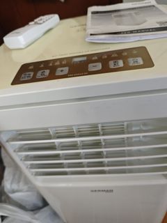 （分類：）位於 。 由 AS754 提交（商品編號 1373592464，圖片 1）。簡介： 。
