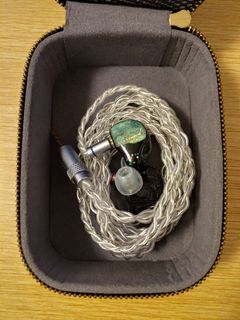 由 gglem0n (刊登 ID 1373593777，圖片 1) 提交，位於 的 (類別：)，說明：。