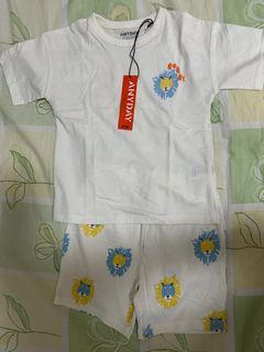 （分類：）位於 。 由 misalau 提交（商品編號 1373649695，圖片 1）。簡介： 。