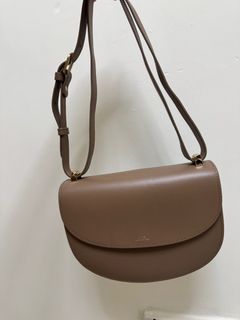（分類：）位於 。 由 kris7508 提交（商品編號 1373706345，圖片 1）。簡介： 。