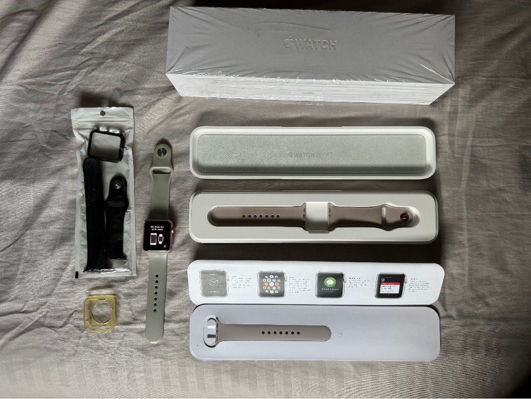 Apple watch with free strap and case (Category: Other Gadgets) located in Quezon City. Submitted by joyeusefille (Listing ID 1373637361, Image 1). Description: .