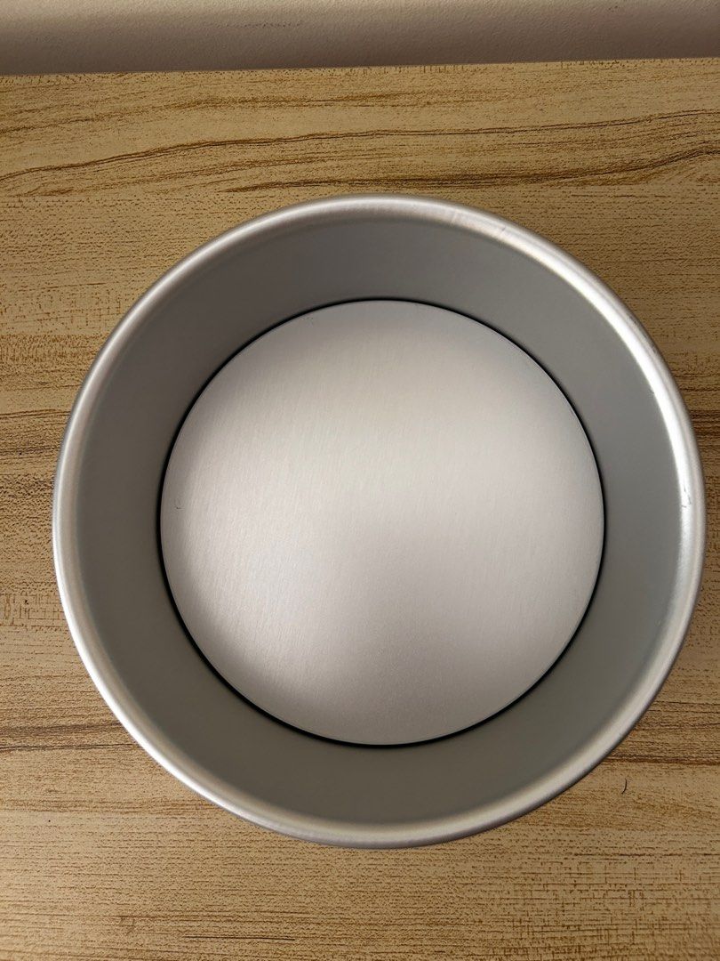 Baking tin  -8 inch