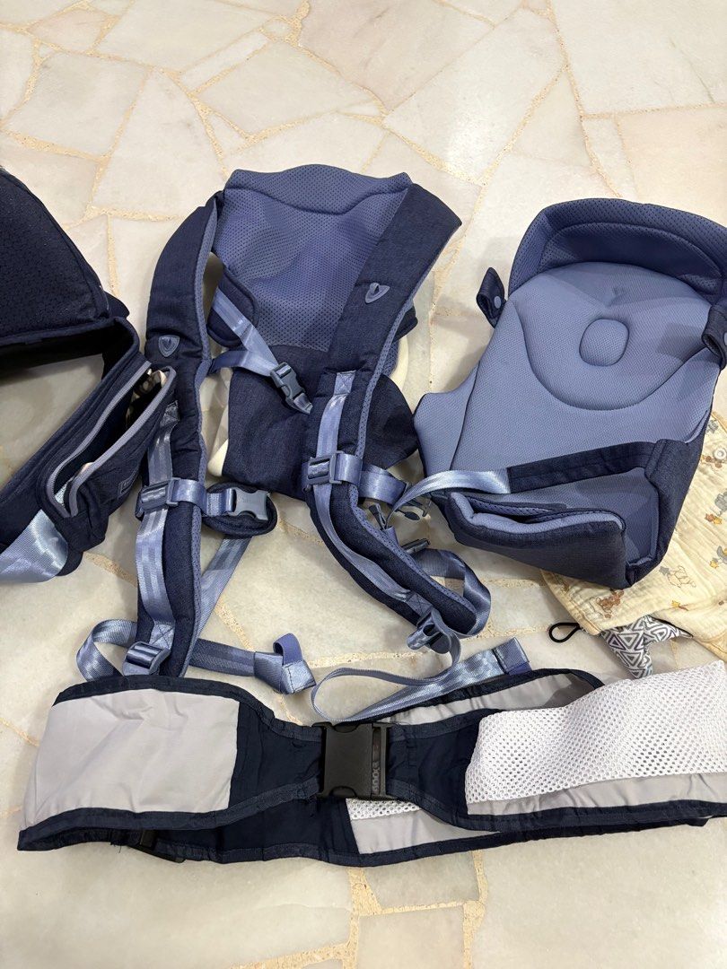 Bebear Alpha x Baby Carrier (Category: Carriers & Slings) located in Singapore. Submitted by mong00 (Listing ID 1373743283, Image 3). Description: .