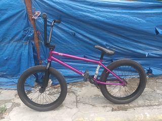 (Category: ) located in . Submitted by raf.raf1 (Listing ID 1373674740, Image 1). Description: .