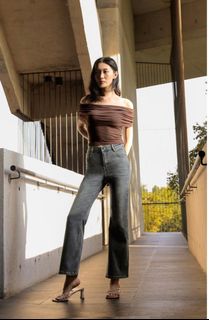 (Category: ) located in . Submitted by luxtoyz (Listing ID 1373729432, Image 1). Description: .