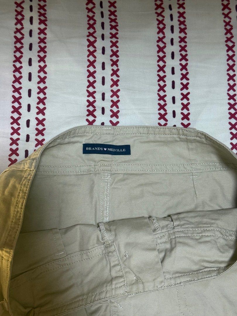 Brandy Melville Cargo Skirts, 女裝, 褲＆半截裙, 裙 - Carousell