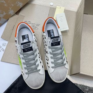 (Category: ) located in . Submitted by shoes_locker (Listing ID 1373683695, Image 1). Description: .