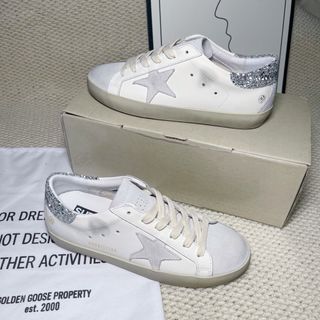 (Category: ) located in . Submitted by shoes_locker (Listing ID 1373685898, Image 1). Description: .