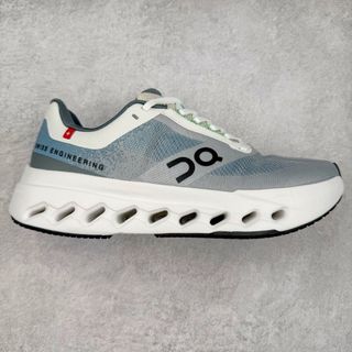 (Category: ) located in . Submitted by fashion.luxe (Listing ID 1373748977, Image 1). Description: .