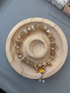 (Category: ) located in . Submitted by babyshercrystals (Listing ID 1373621908, Image 1). Description: .