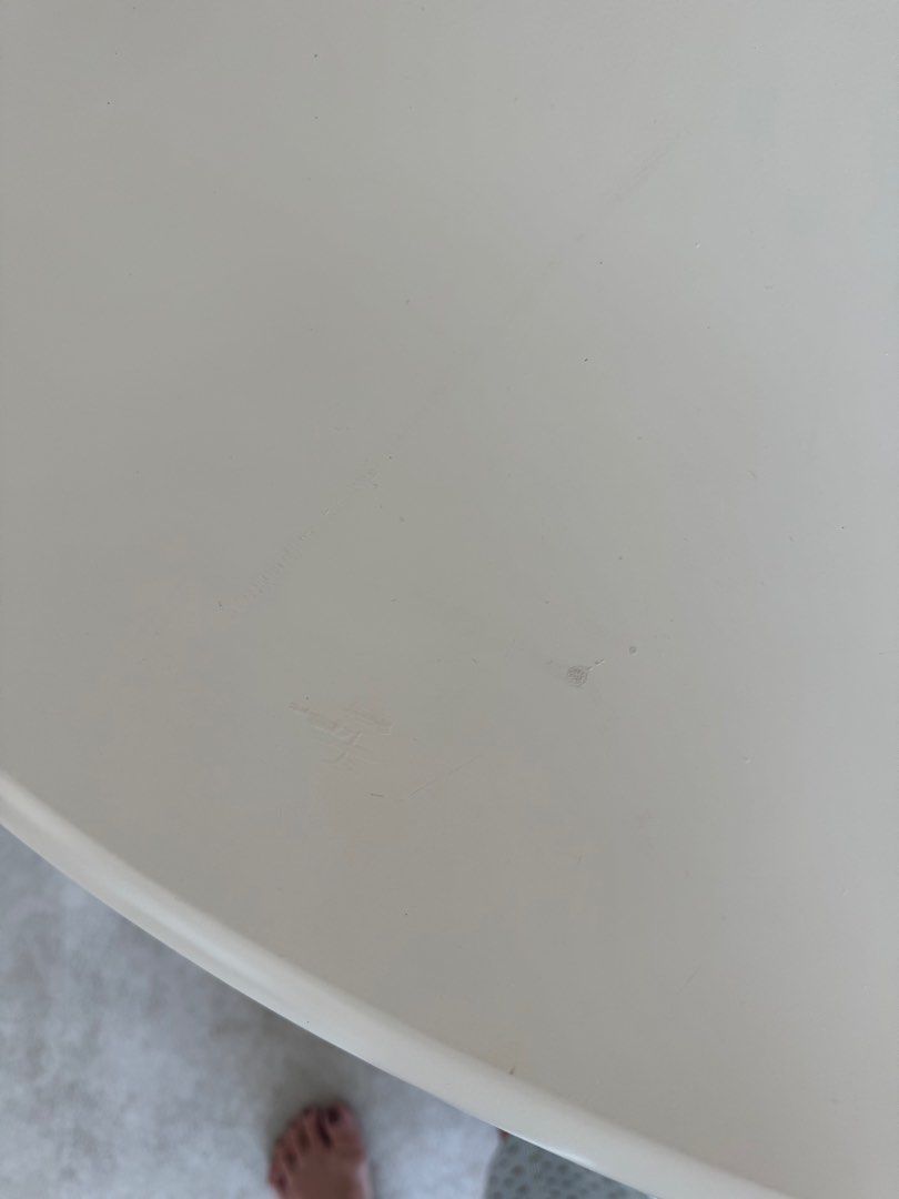Dining Table Set (Category: Tables & Sets) located in Singapore. Submitted by mizziemazzie (Listing ID 1373595207, Image 2). Description: 1.8m dining table and chair set. One part of table has super glue stain, can be remove by thinner. Pls arrange own delivery .