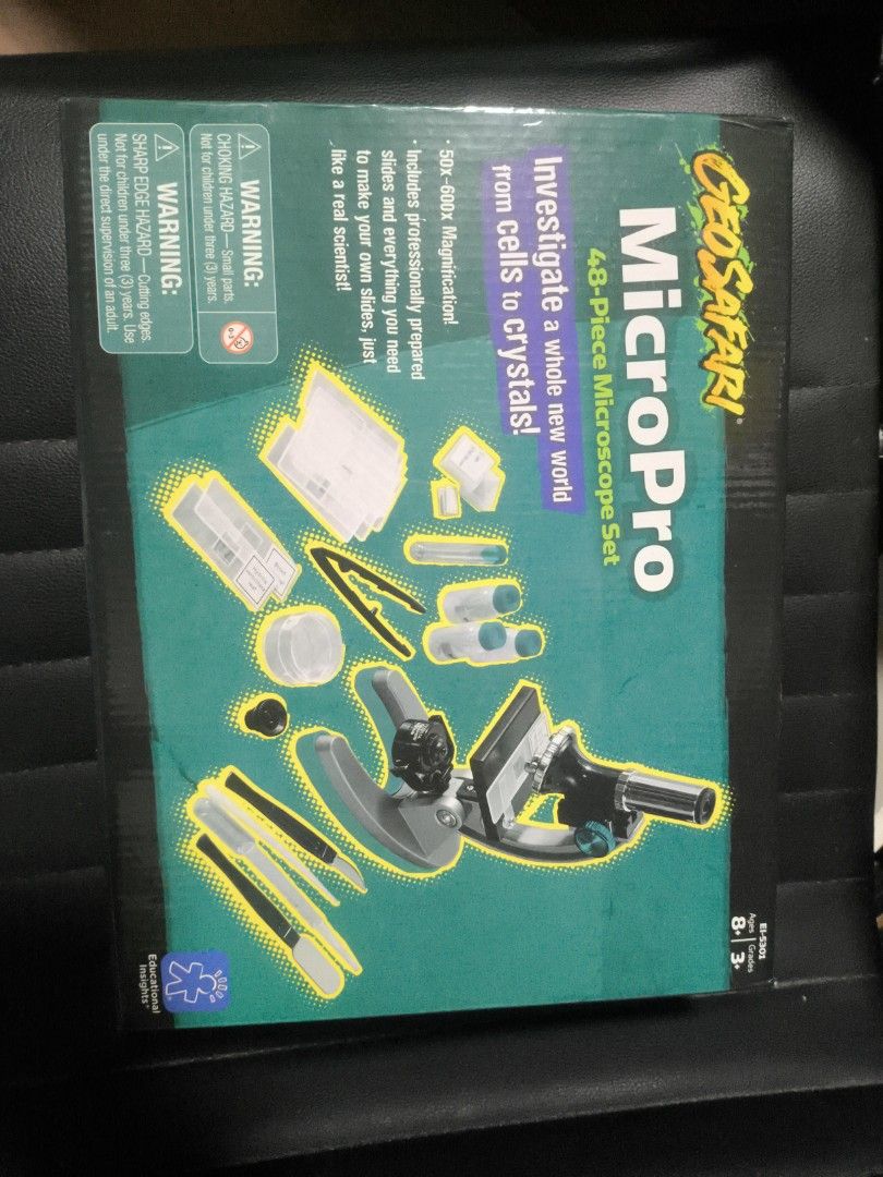 Educational Microscope Set (Category: Educational & Learning Toys) located in Singapore. Submitted by etsgshsbb (Listing ID 1373723118, Image 1). Description: clearing stuff i dont use at home check acc for more toys! more purchases = further discount price negotiable retail price: $65+?.