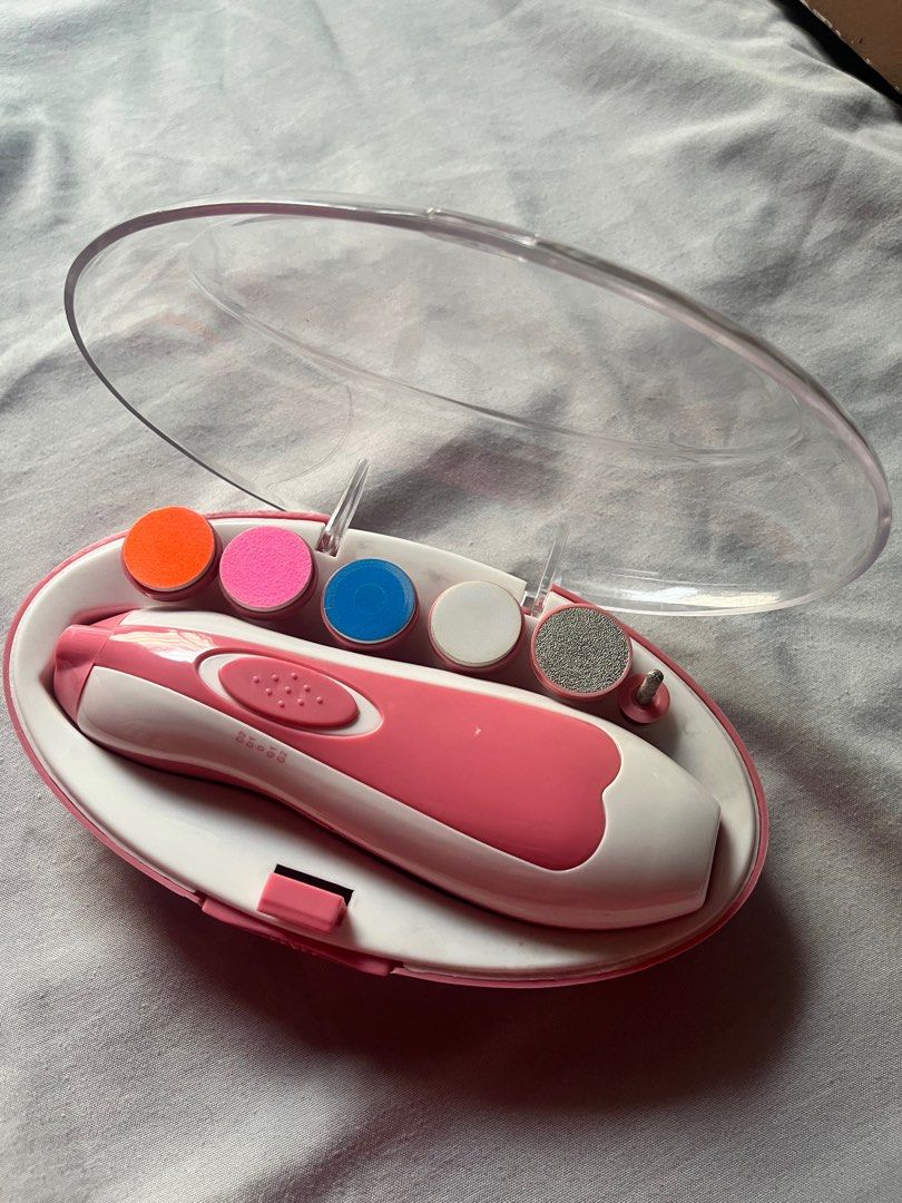 Electric nail cutter (Category: Baby Toiletries & Grooming) located in Manila. Submitted by fancyschmancynezz (Listing ID 1373666922, Image 1). Description: Battery not included.