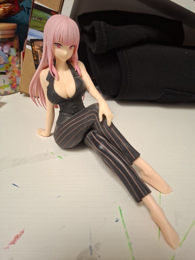 Figure （分類：手辦雕像）位於 Hong Kong。 由 warmstar_a3c525 提交（商品編號 1373728752，圖片 3）。簡介： 平時都係擺係櫃度，可能會有少少塵 交易地點可以講咗先，盡量將就。