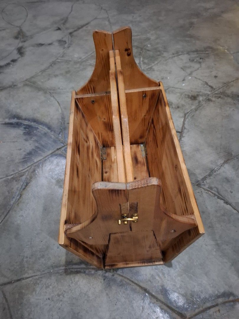 Foldable Basket to Picnic Table Wooden (Category: Other Home Appliances) located in Davao. Submitted by beahanne (Listing ID 1373685065, Image 1). Description: rfs: decluttering • no damage and fully functioning • in table form, can carry heavy weights.