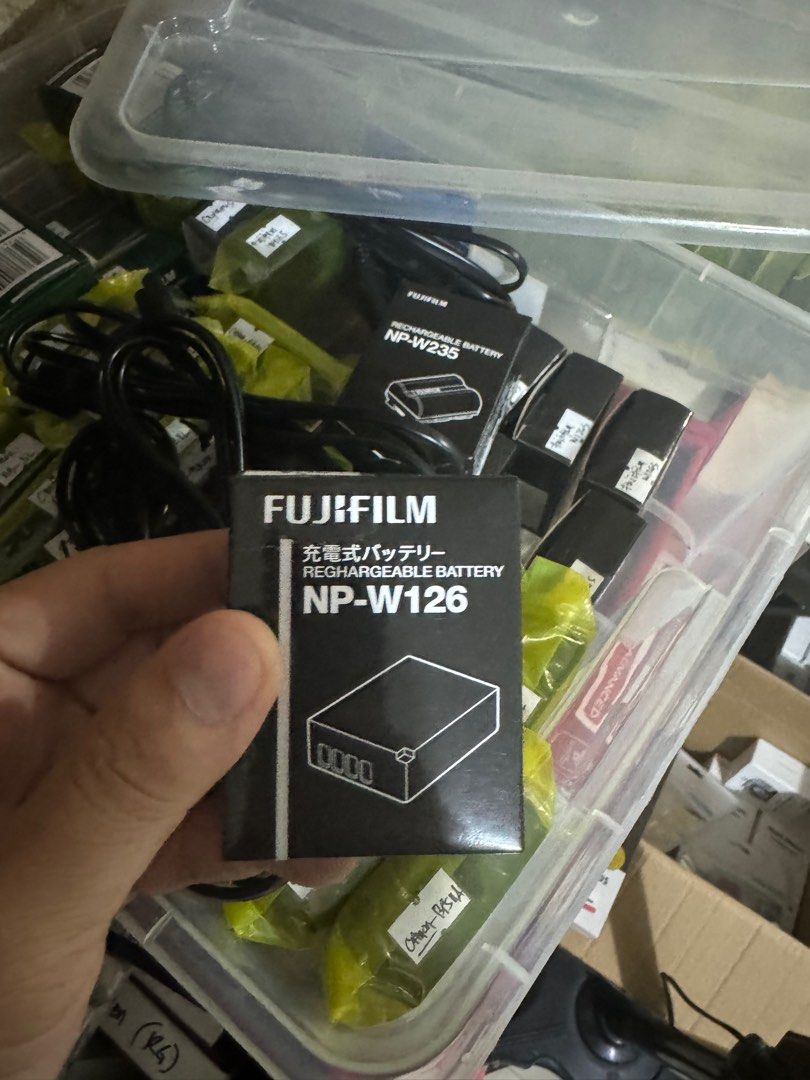 Fujifilm NP-W126 Battery (Category: Camera Bags & Carriers) located in Makati City. Submitted by jc.cuerdo (Listing ID 1373702138, Image 1). Description: Pick up or COD deliver via rider or gcash payment upon pick up.