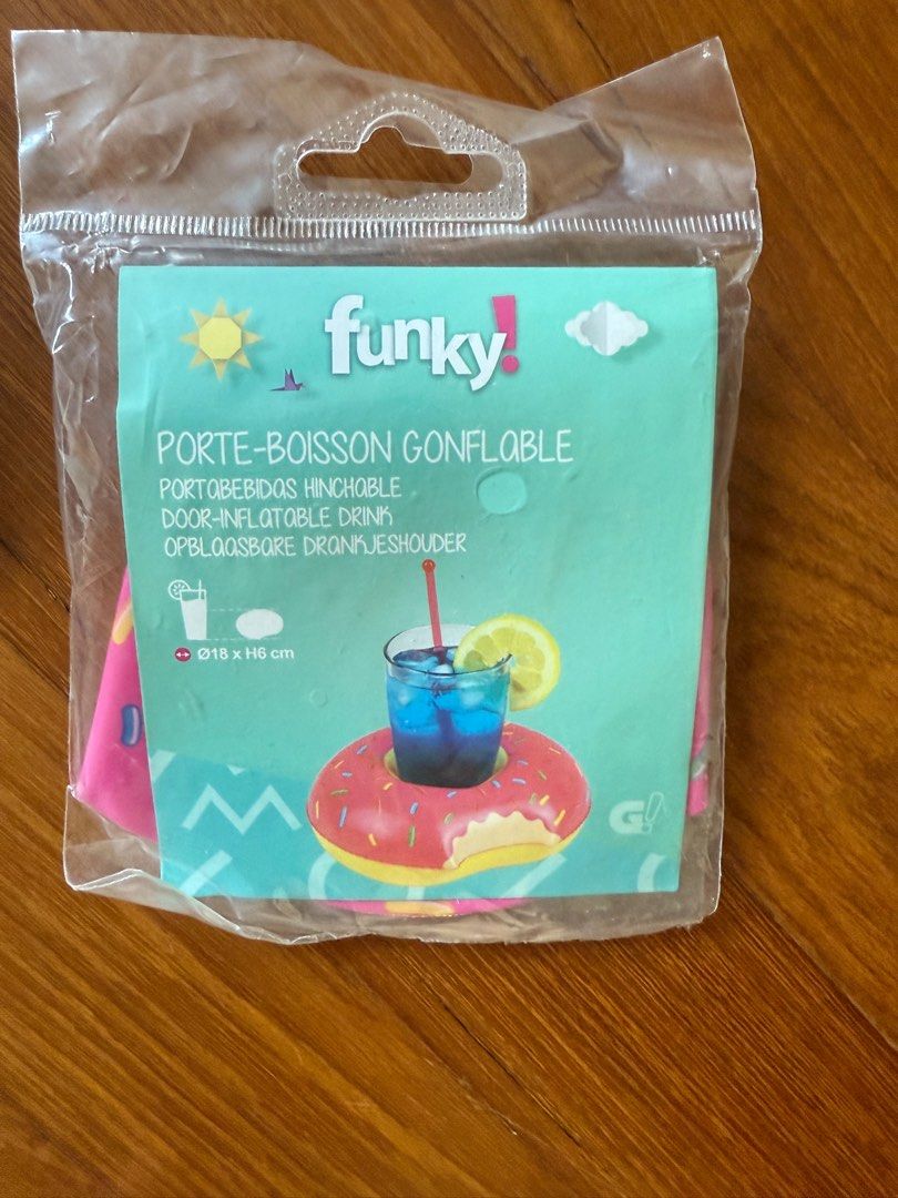 Fun floaties (Category: Kids Toys) located in Singapore. Submitted by onehappyplace (Listing ID 1373616281, Image 3). Description: Different kind of floaties for drinks, fun, and vibe. 4 pieces. New never used. Bundle buy Shark (dimensions in the pic) Pillow Drink holders donut and swan x2.