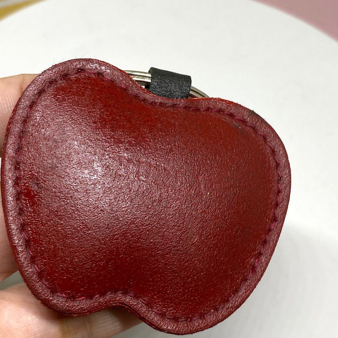 FURLA LEATHER APPLE KEYCHAIN KEYRING (Category: Luxury Bags & Wallets) located in Quezon City. Submitted by kitsune.treasures (Listing ID 1373765150, Image 3). Description: 📍Quezon City CONDITION: WHAT YOU SEE IS WHAT YOU GET. Dimensions: Kindly check the photos for the actual measurements. Please check all the photos for the condition of every item/s. SOME OF THE ITEMS HAVE SCRATCHES, PEN MARKS, DISCOLORATION OR PAINT CHIPS Please manage your e