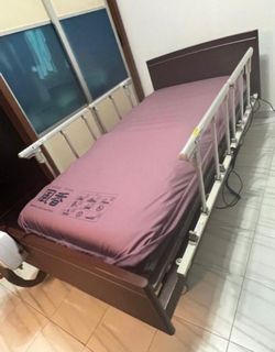 (Category: ) located in . Submitted by VinceQ (Listing ID 1373682579, Image 1). Description: .