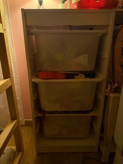 (Category: ) located in . Submitted by aura.aurel (Listing ID 1373743692, Image 1). Description: .