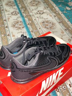 kasut futsal nike tempo