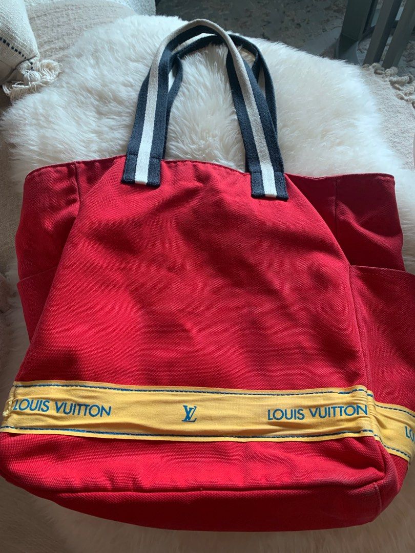 LV book tote (Category: Luxury Bags & Wallets) located in Mandaluyong City. Submitted by envoguevintage88 (Listing ID 1373610391, Image 2). Description: Louis Vuitton Airlines A very kitschy gym or book tote. Crafted using a genuine vintage ribbon to create a one of a kind item just for you. Boeing patch also one a kind, Specifically ordered for this tote. LV Boeing Aviation airline .
