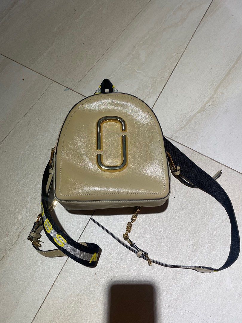 Marc Jacobs Snapshot Backpack Beige Multicolor (Category: Luxury Bags & Wallets) located in Manila. Submitted by maxxnooblaa (Listing ID 1373746173, Image 1). Description: Marc Jacobs Saffiano Mini Snapshot Backpack (Beige Multicolor) Item Condition: - Used (once/twice)but in excellent condition, just needs cleaning/washing sa outers due to usage - can provide for more pics if needed - Bnew price: approx $325 (18,171 Pesos) selling for 3,700 PHP 