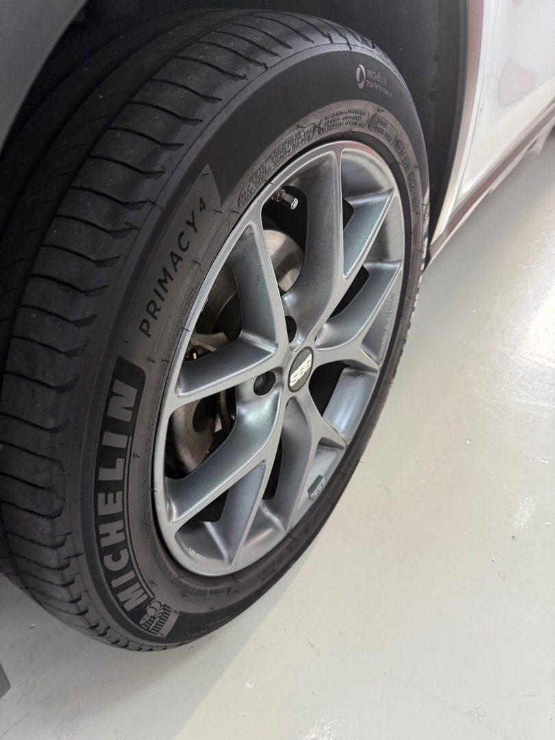Mercedes-Benz AMG GLA-Class 180 Auto62872682898177113