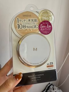 （分類：）位於 。 由 bforbaebae 提交（商品編號 1373613895，圖片 1）。簡介： 。