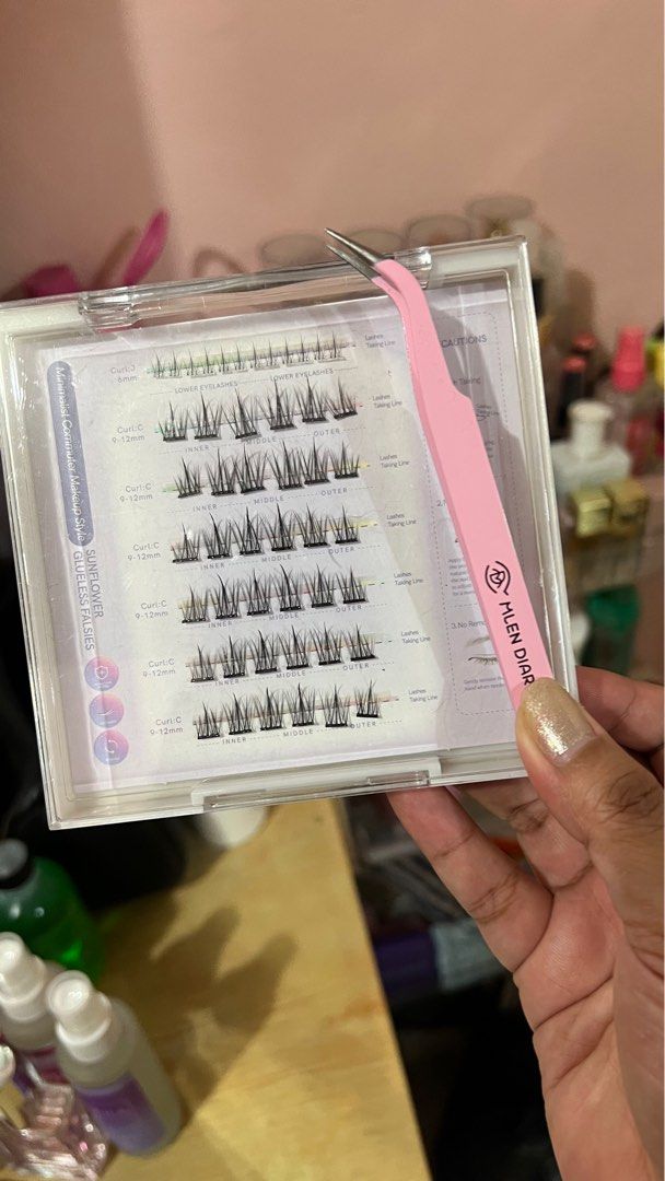 Mlen Diary • Stick on Lashes (Category: Makeup) located in Marikina City. Submitted by panowps (Listing ID 1373758674, Image 1). Description: .